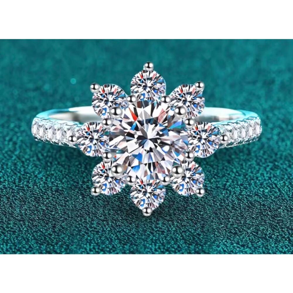 Women's 1ct Moissanite 925 Sterling Silver White Gold Plated Engagement Size 6